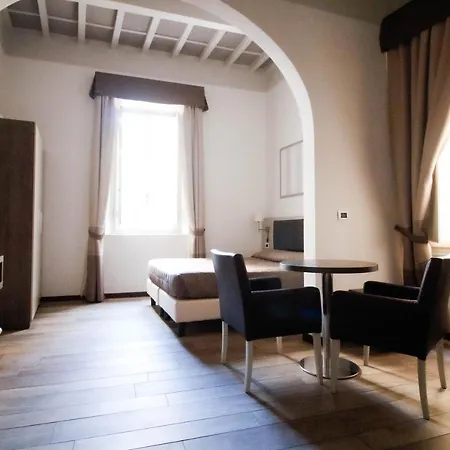 Bed & Breakfast Dimore Le Leopoldine 2*